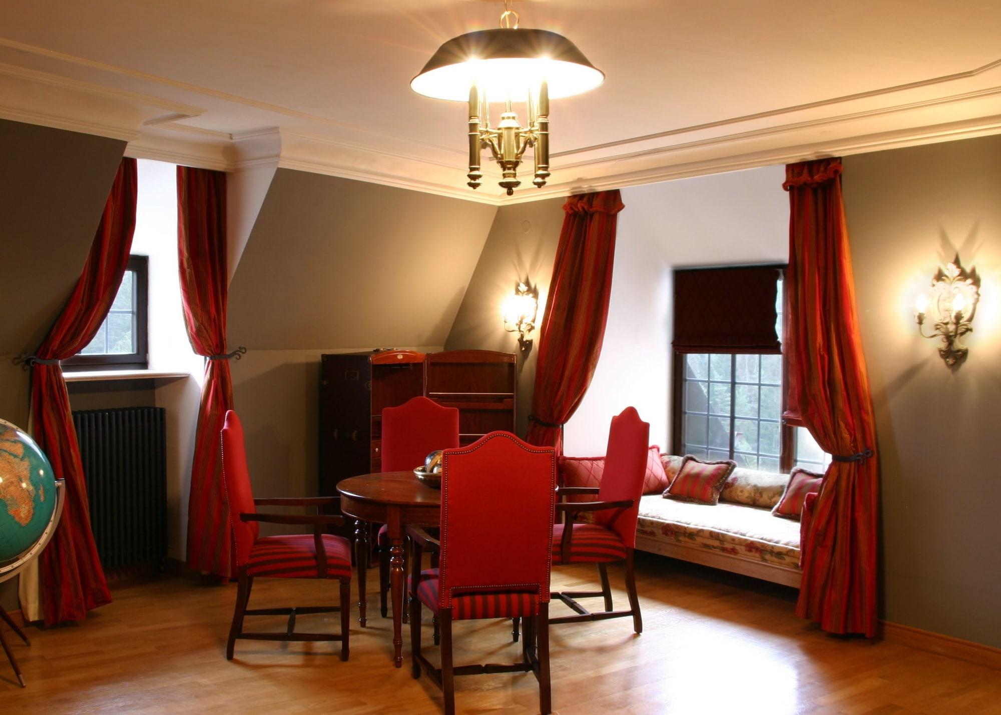 Hotel Burg Rabenstein à Kirchahorn Extérieur photo